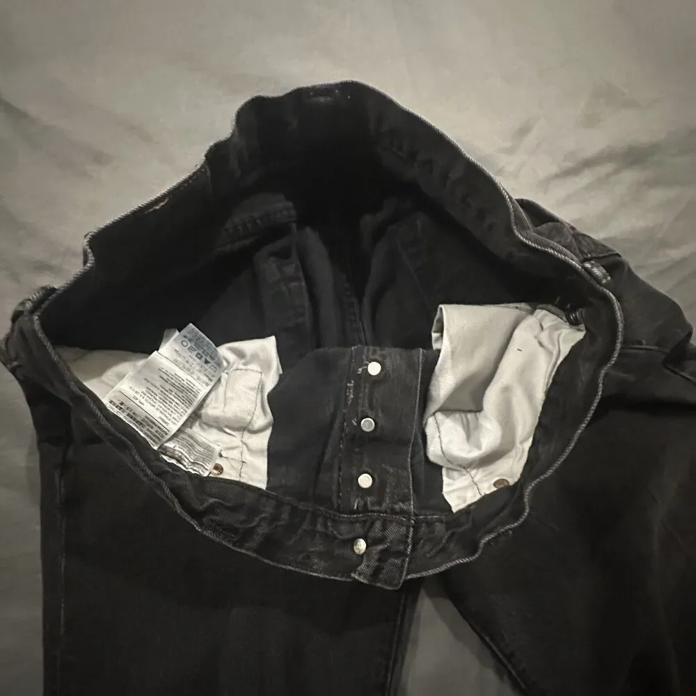 Levis 501 Jeans Men 36x32 Straight Leg Black Denim Leather Patch Button Fly
